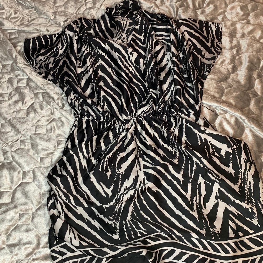 Corey P. Tunic Zebra Silky Shirt
